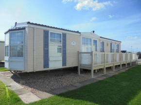 Golden Anchor : Ovation 4 Berth, Wrap Around Decking